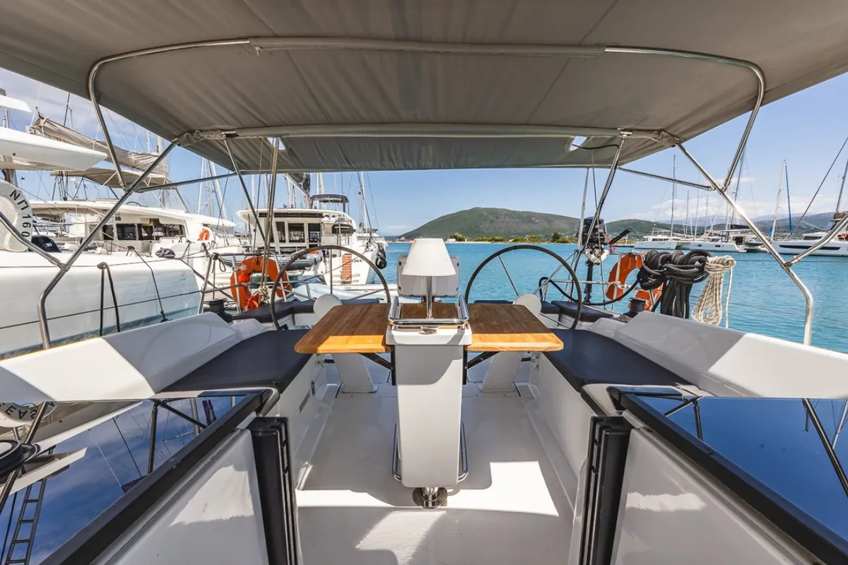Dafne, a Hanse 418 sailboat at Municipal Unit of Lefkada, Greece