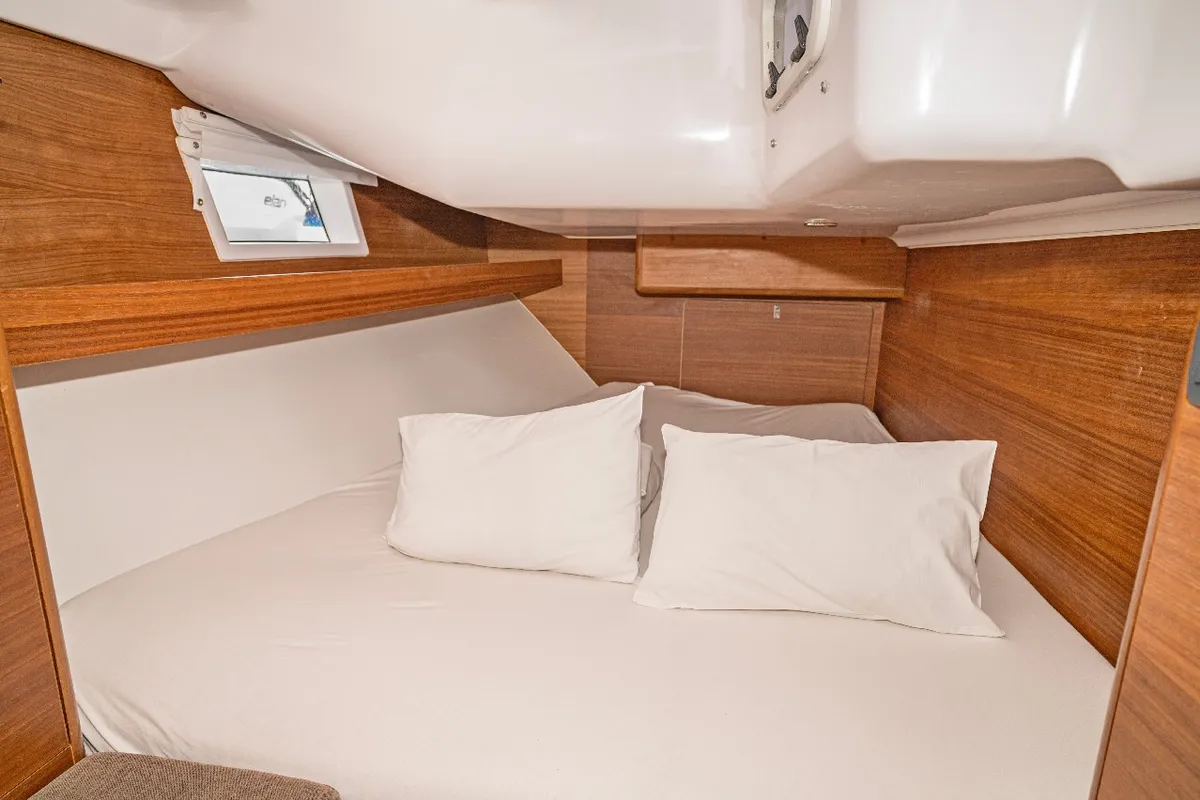 Cabin on Carolina, a Elan Impression 45.1 sailboat at Pirovac, Croatia
