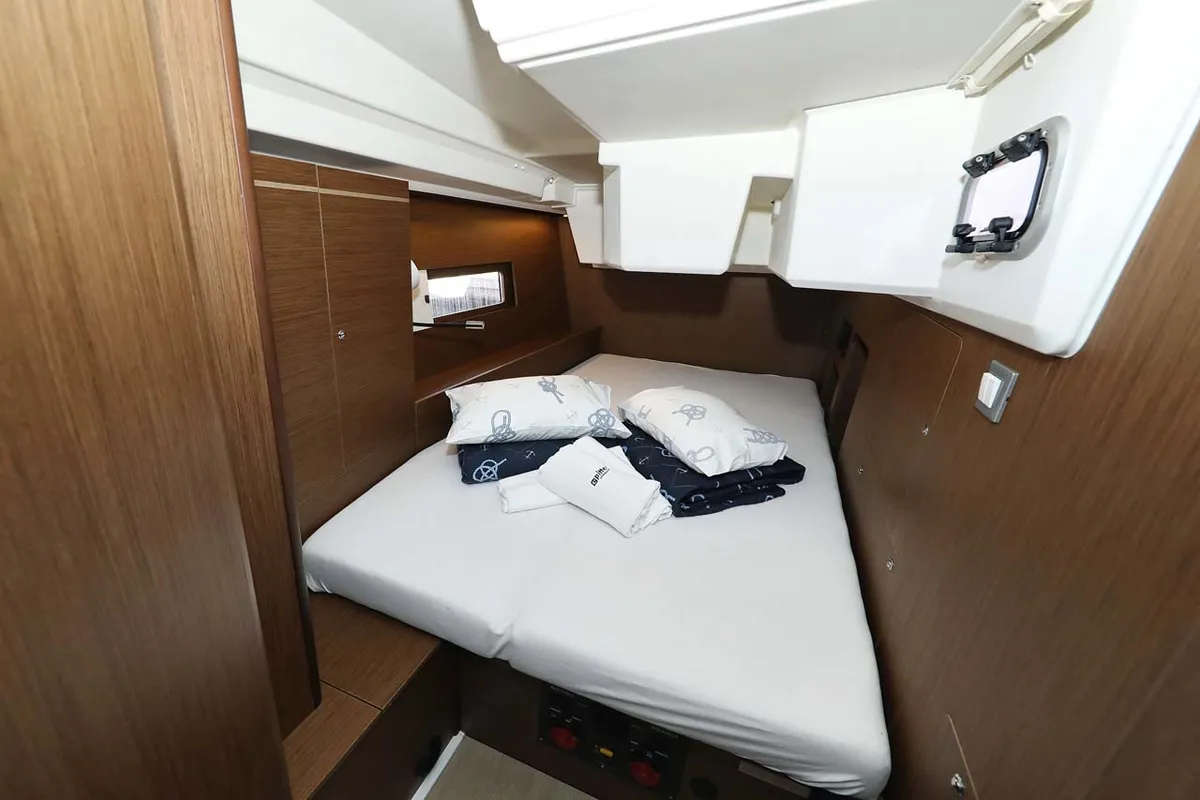 Cabin on Maya, a Beneteau Oceanis 46.1 sailboat at Municipal Unit of Lefkada, Greece