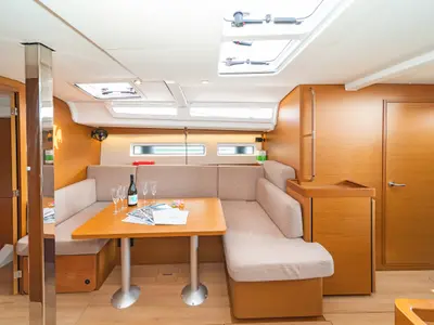 Salon of Esperos, a Jeanneau Sun Odyssey 440 sailboat at Volos, Greece