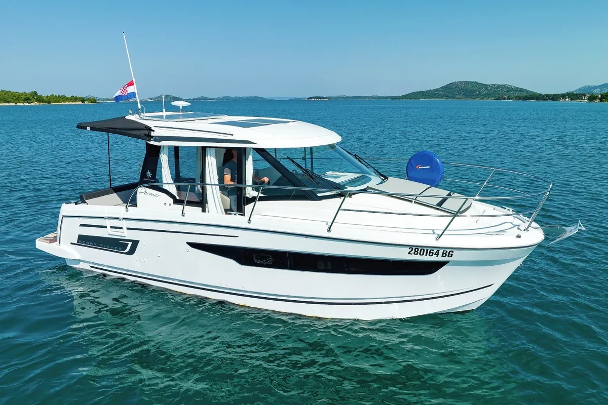 Exterior view of Permer, a Jeanneau Merry Fisher 895 motorboat at Pirovac, Croatia