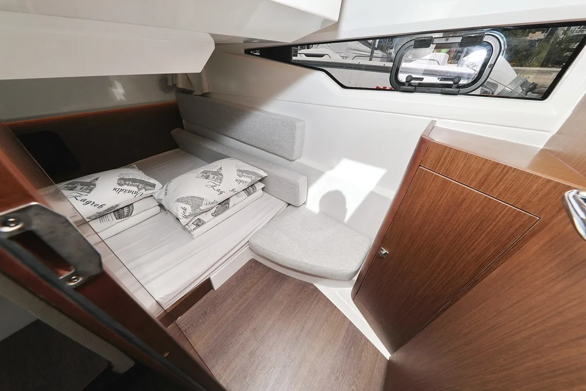 Cabin on Permer, a Jeanneau Merry Fisher 895 motorboat at Pirovac, Croatia