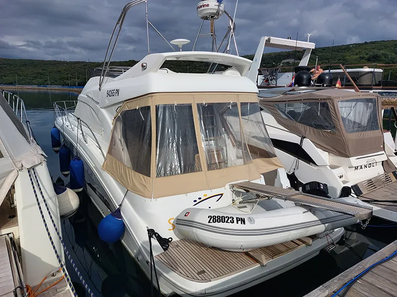 Santin, a Beneteau Antares 42 Fly motor yacht at Punat, Croatia