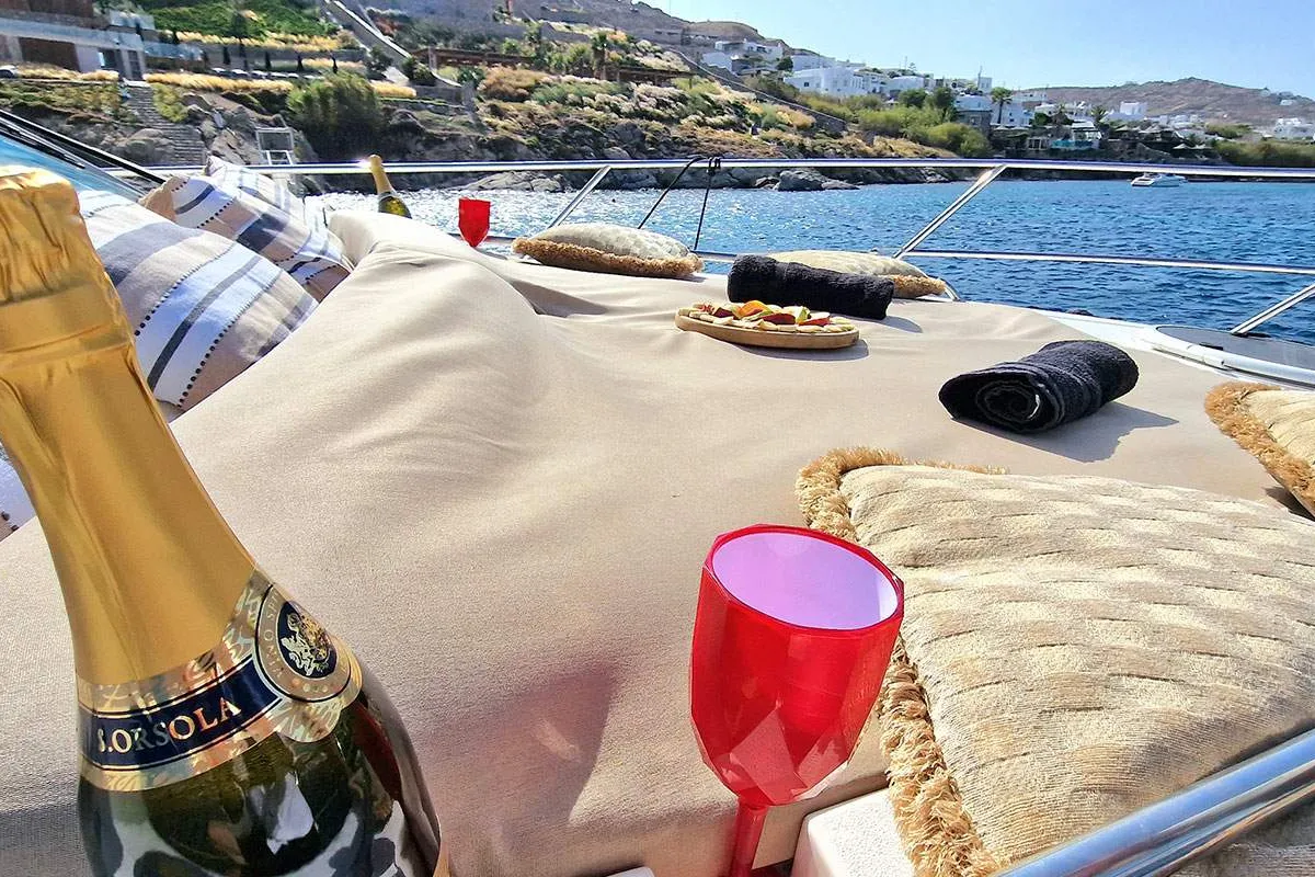 Fairline, a Fairline Boats Fairlane Phantom 43 motorboat at Mykonos, Greece