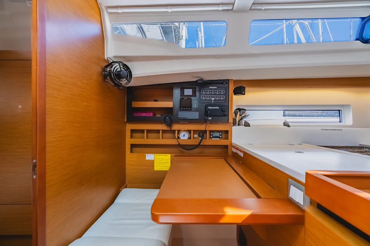 Salon of Air Guitar, a Jeanneau Sun Odyssey 440 sailboat at Road Town, British Virgin Islands