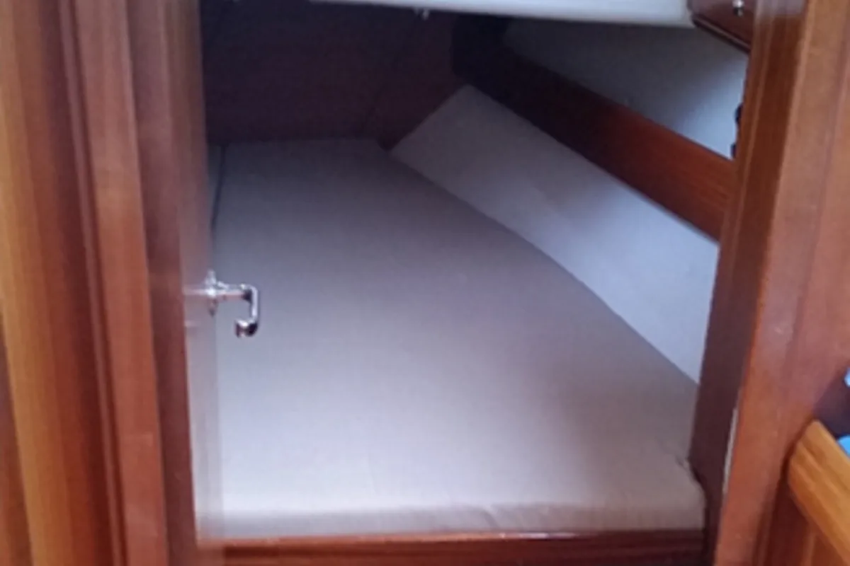Cabin on Ankereva, a Bavaria 36 sailboat at Volos, Greece