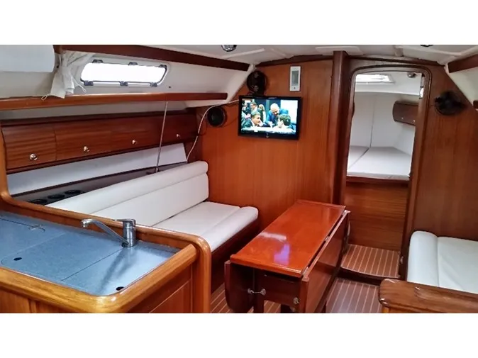Salon of Ankereva, a Bavaria 36 sailboat at Volos, Greece