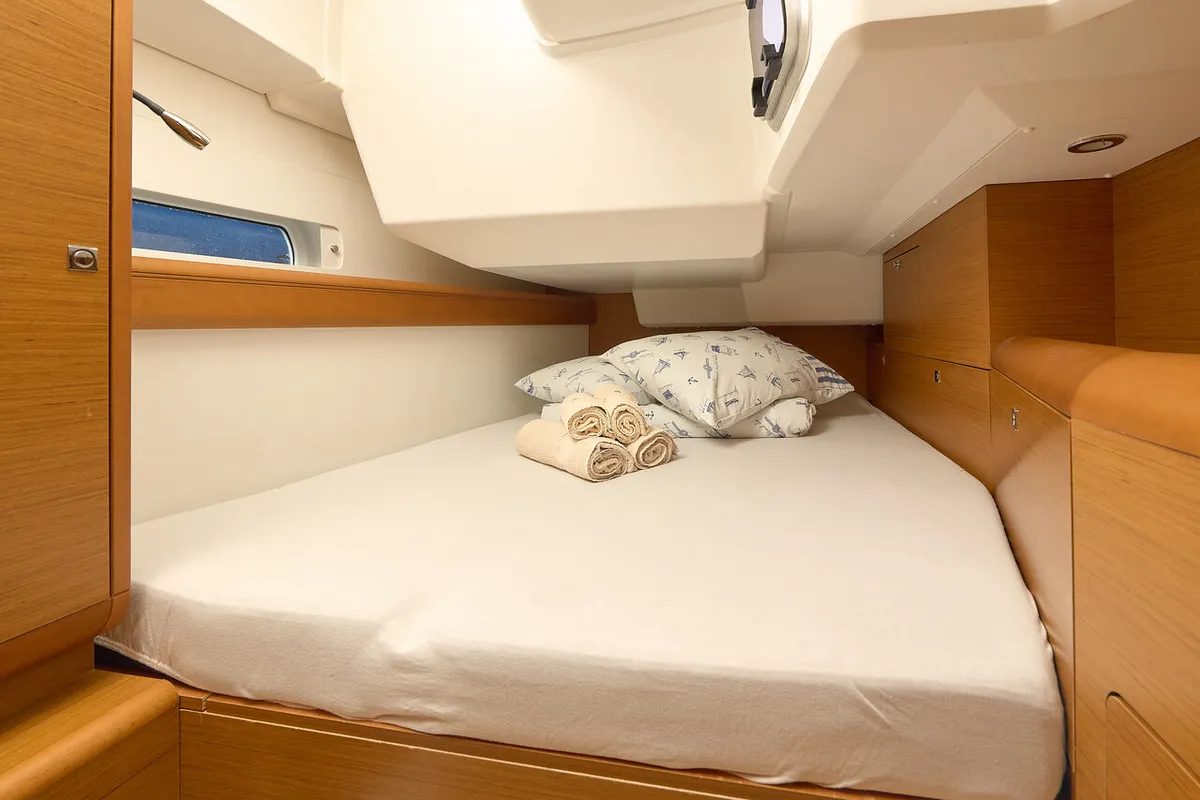 Cabin on Pina, a Jeanneau Sun Odyssey 479 sailboat at Trogir, Croatia