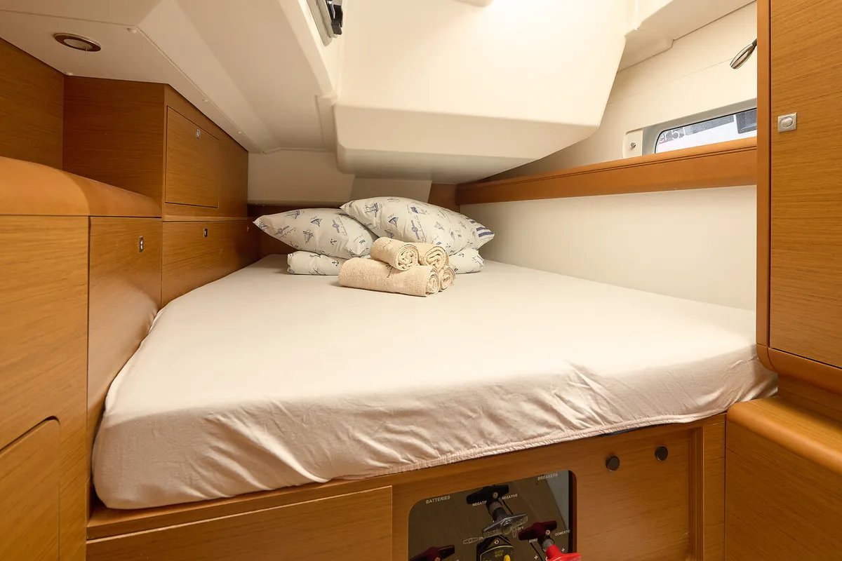 Cabin on Pina, a Jeanneau Sun Odyssey 479 sailboat at Trogir, Croatia