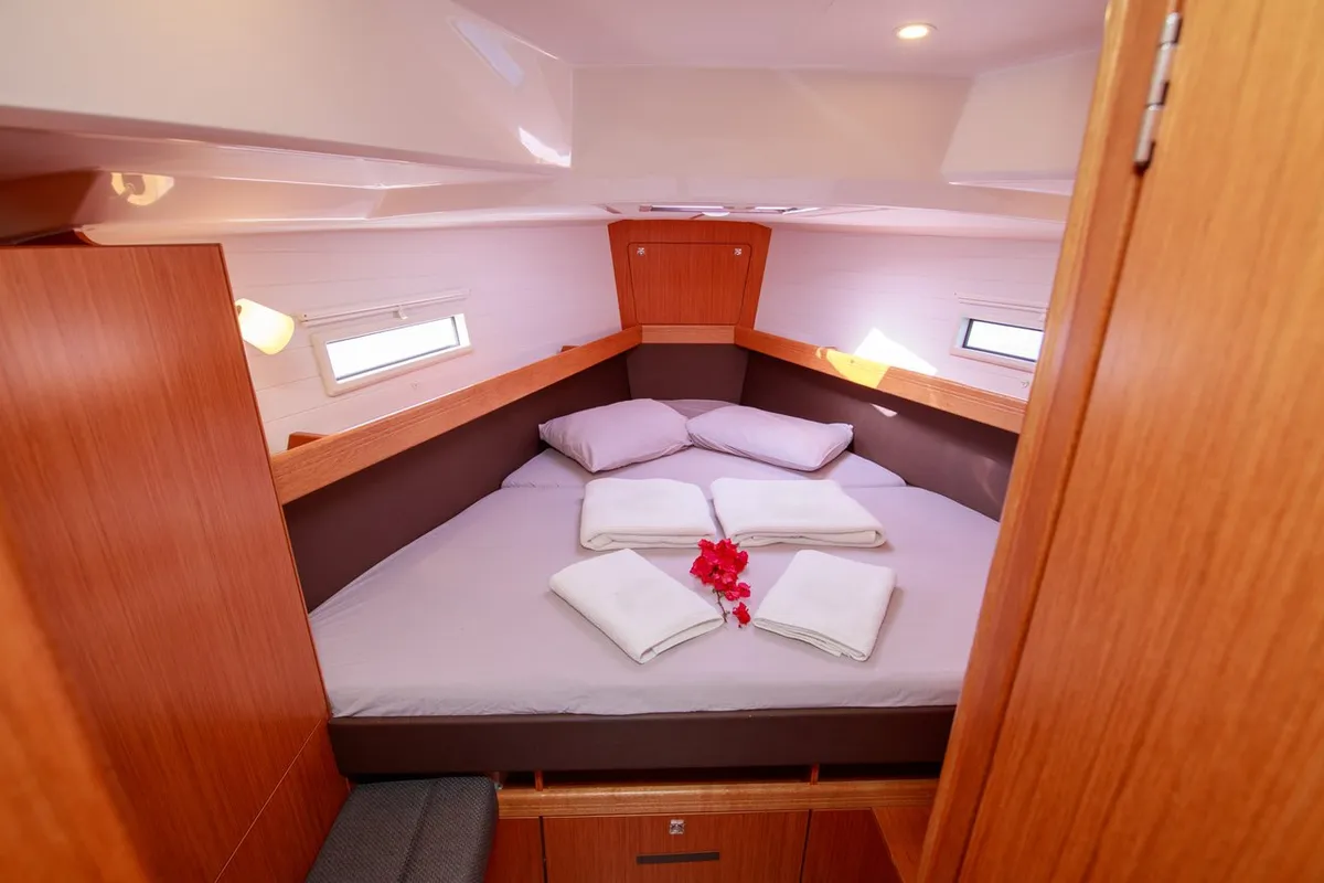 Cabin on Tangram, a Bavaria Cruiser 41 sailboat at Fethiye, Turkey