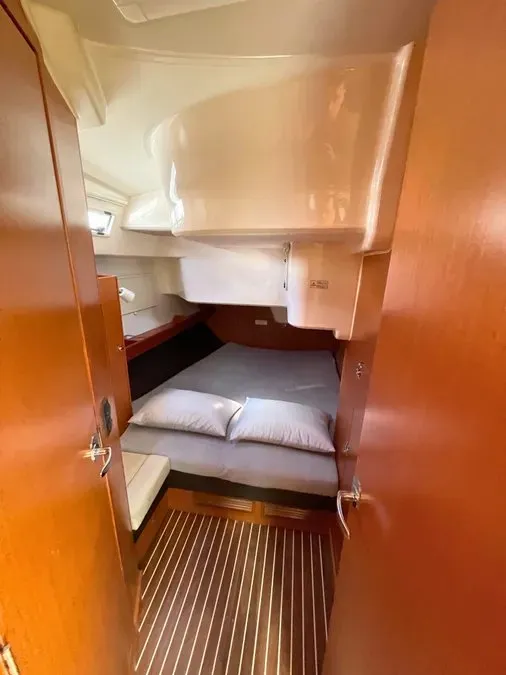 Cabin on Prince Nikolaos, a Bavaria Cruiser 51 sailboat at Lefkada, Greece