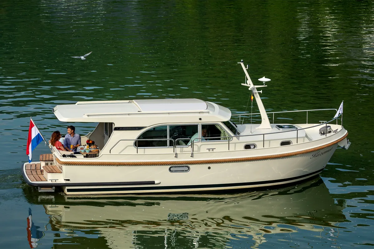 Exterior view of Station Racour, a Linssen Grand Sturdy 30 motorboat at Kinrooi, Belgium