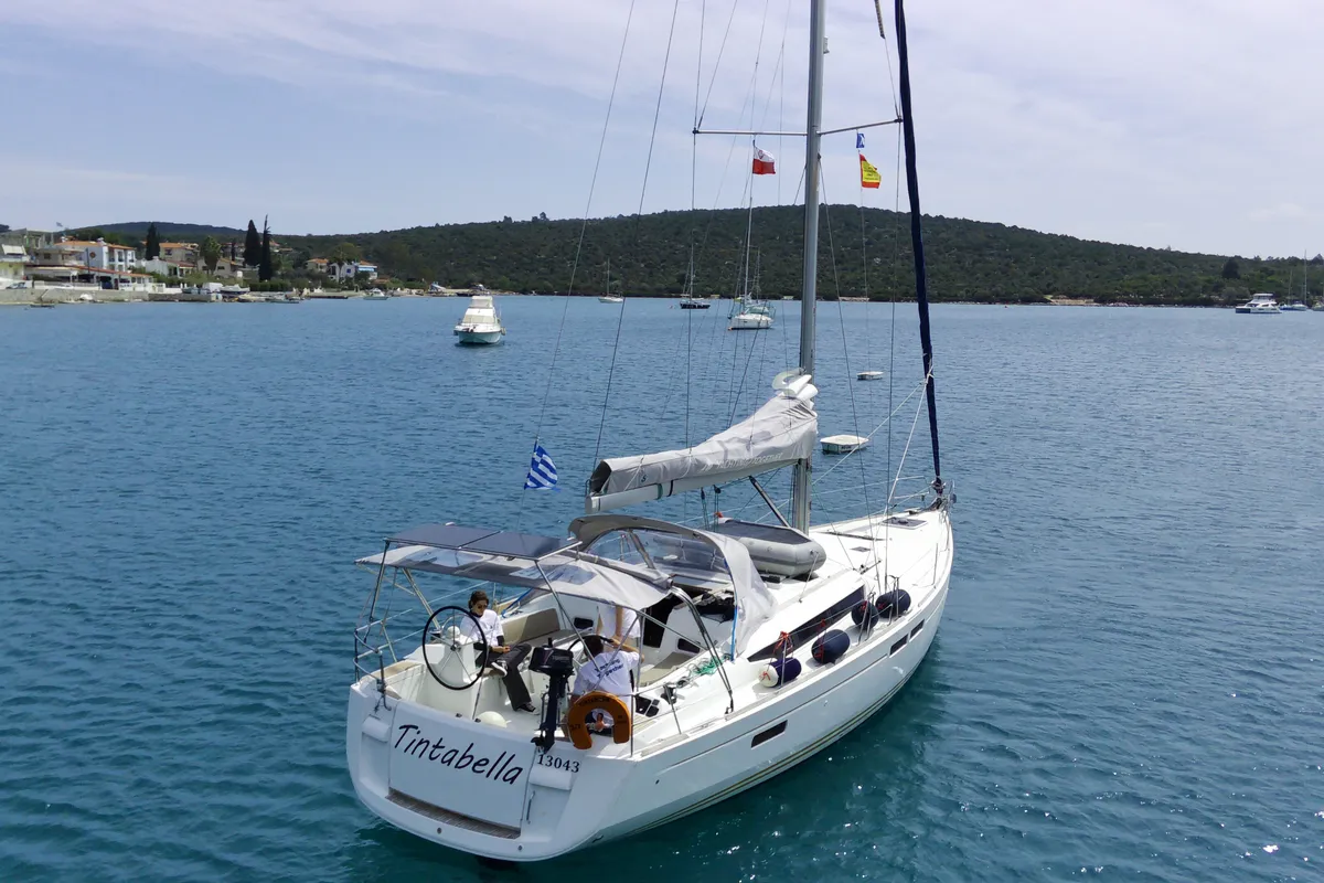 Exterior view of Tintabella, a Jeanneau Sun Odyssey 469 sailboat at Athens, Greece