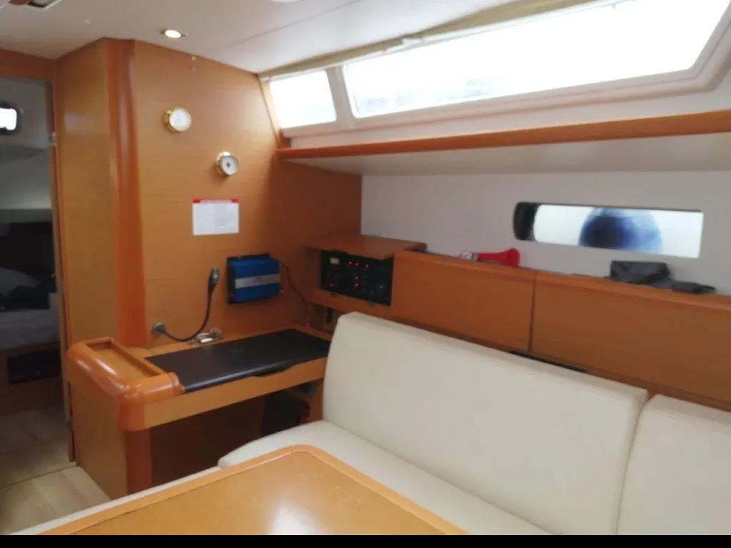 Salon of Tintabella, a Jeanneau Sun Odyssey 469 sailboat at Athens, Greece