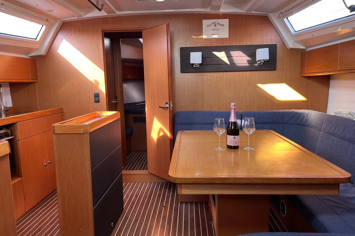 Salon of Arta, a Bavaria Cruiser 46 sailboat at Sukošan, Croatia