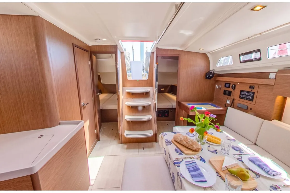 Salon of Starlight, a Beneteau Oceanis 40.1 sailboat at Općina Medulin, Croatia