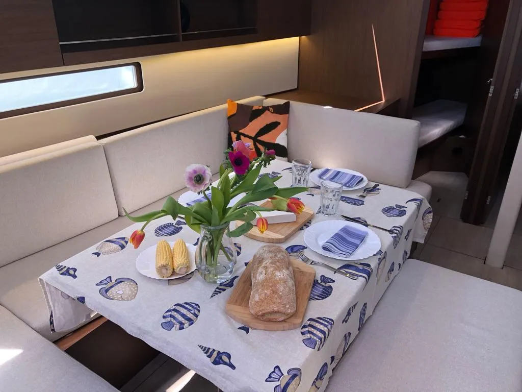 Salon of Starlight, a Beneteau Oceanis 40.1 sailboat at Općina Medulin, Croatia