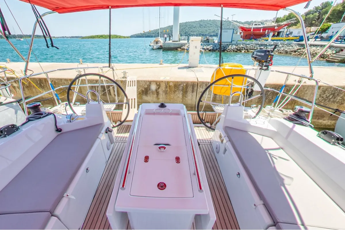 Cockpit of Starlight, a Beneteau Oceanis 40.1 sailboat at Općina Medulin, Croatia