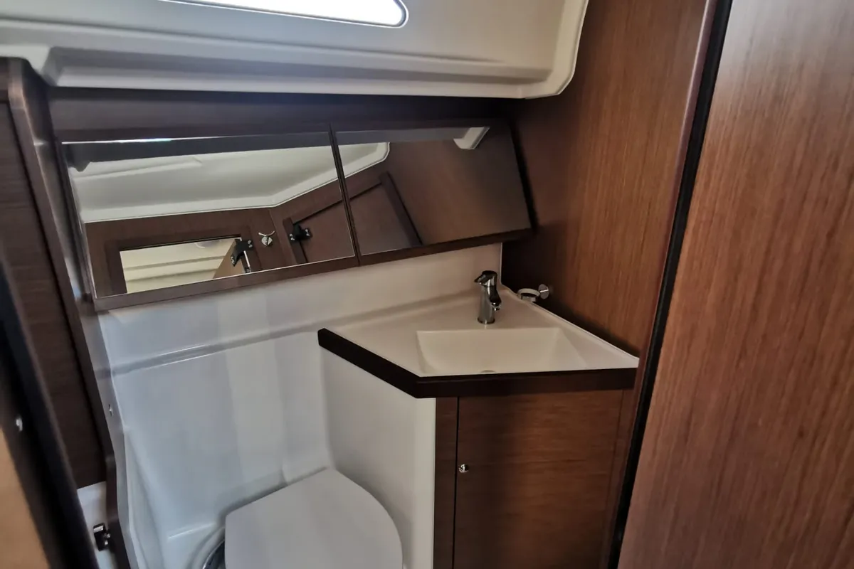 Head on Starlight, a Beneteau Oceanis 40.1 sailboat at Općina Medulin, Croatia