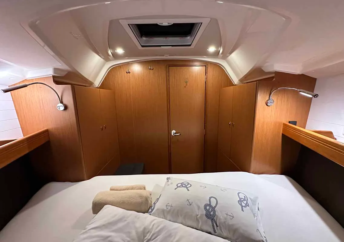 Cabin on Emira, a Bavaria Cruiser 37 sailboat at Jezera, Croatia