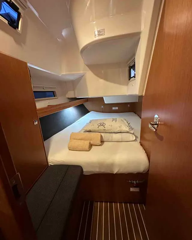 Cabin on Emira, a Bavaria Cruiser 37 sailboat at Jezera, Croatia