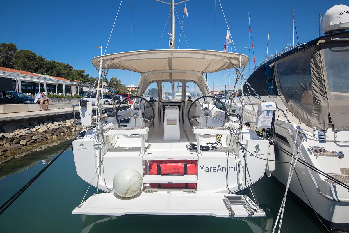 Cockpit of Mare Animi, a Beneteau Oceanis 35 sailboat at Općina Medulin, Croatia