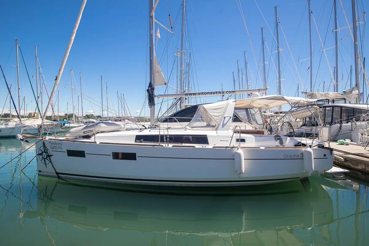Exterior view of Mare Animi, a Beneteau Oceanis 35 sailboat at Općina Medulin, Croatia