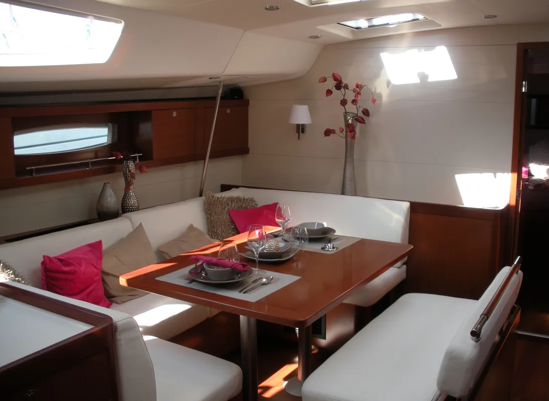 Salon of Altais, a Beneteau Oceanis 54 sailboat at Cagliari, Italy