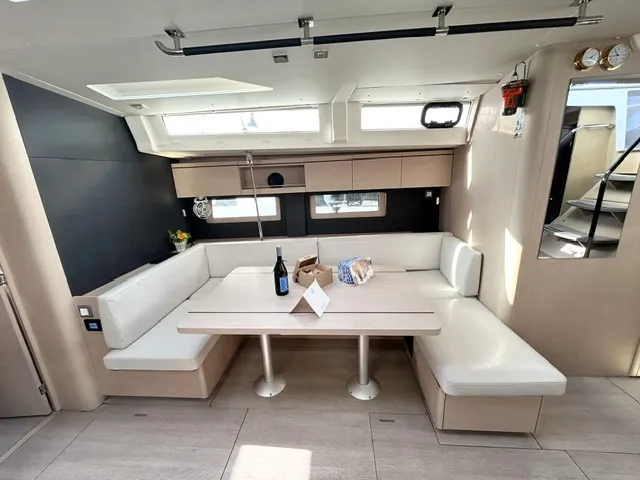 Salon of Reboot, a Beneteau Oceanis 51.1 sailboat at Athens, Greece