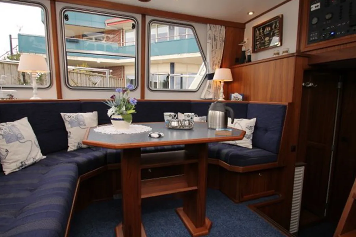 Salon of Elaine, a De Drait Kotterjacht 10.7 GL motorboat at Woudsend, Netherlands