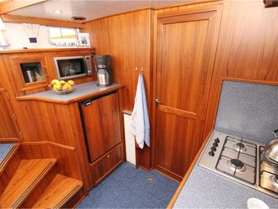 Galley of Elaine, a De Drait Kotterjacht 10.7 GL motorboat at Woudsend, Netherlands