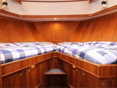 Cabin on Elaine, a De Drait Kotterjacht 10.7 GL motorboat at Woudsend, Netherlands