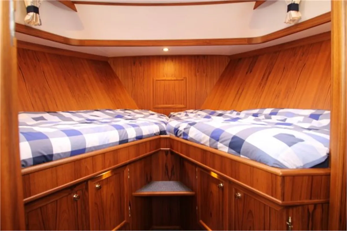 Cabin on Elaine, a De Drait Kotterjacht 10.7 GL motorboat at Woudsend, Netherlands