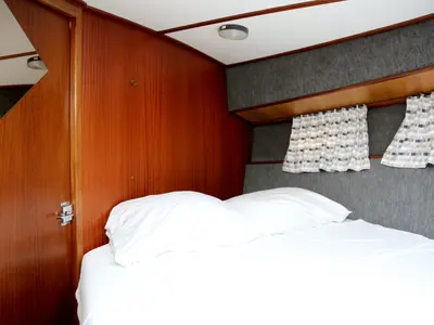 Cabin on Larissa, a Gulet Merenpoort 1100s motorboat at Heukelum, Netherlands