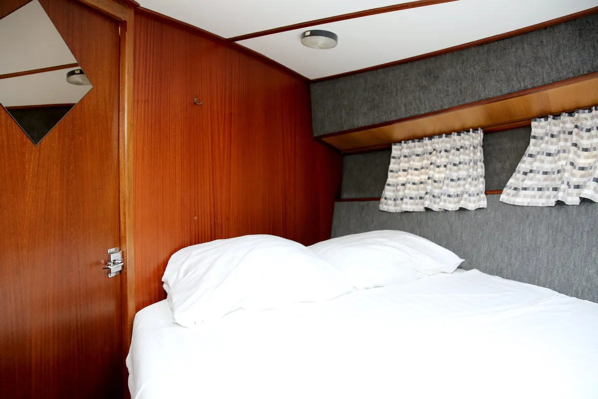 Cabin on Larissa, a Gulet Merenpoort 1100s motorboat at Heukelum, Netherlands