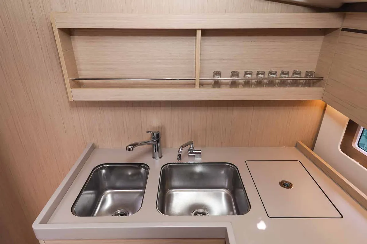 Galley of Moritz, a Beneteau Oceanis 40.1 ELECTRIC sailboat at Grad Biograd na Moru, Croatia
