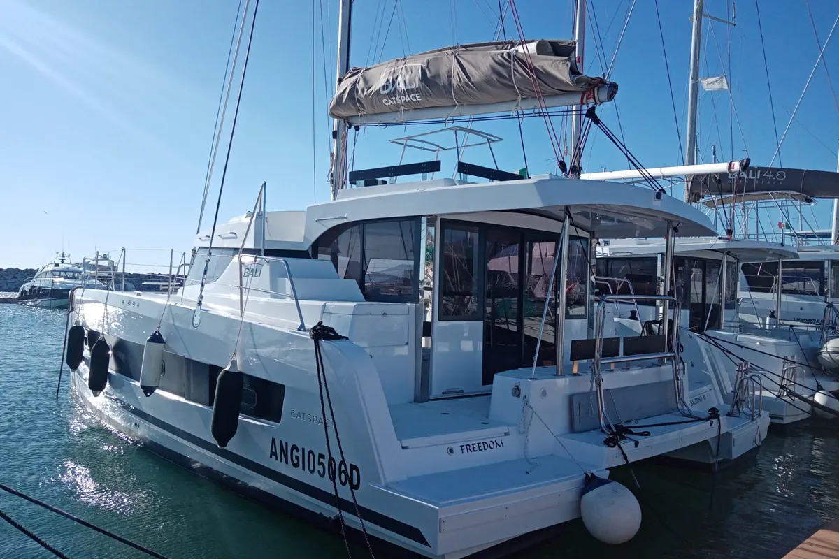 Head on FREEDOM, a Bali Catspace catamaran at Salerno, Italy