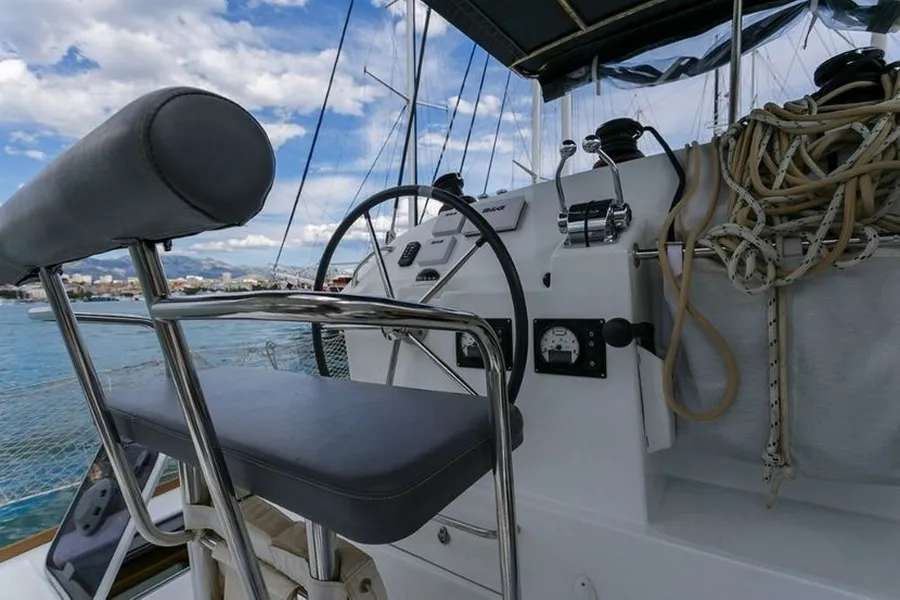 Cockpit of Ana, a Lagoon 400 S2 catamaran at Grad Kaštela, Croatia