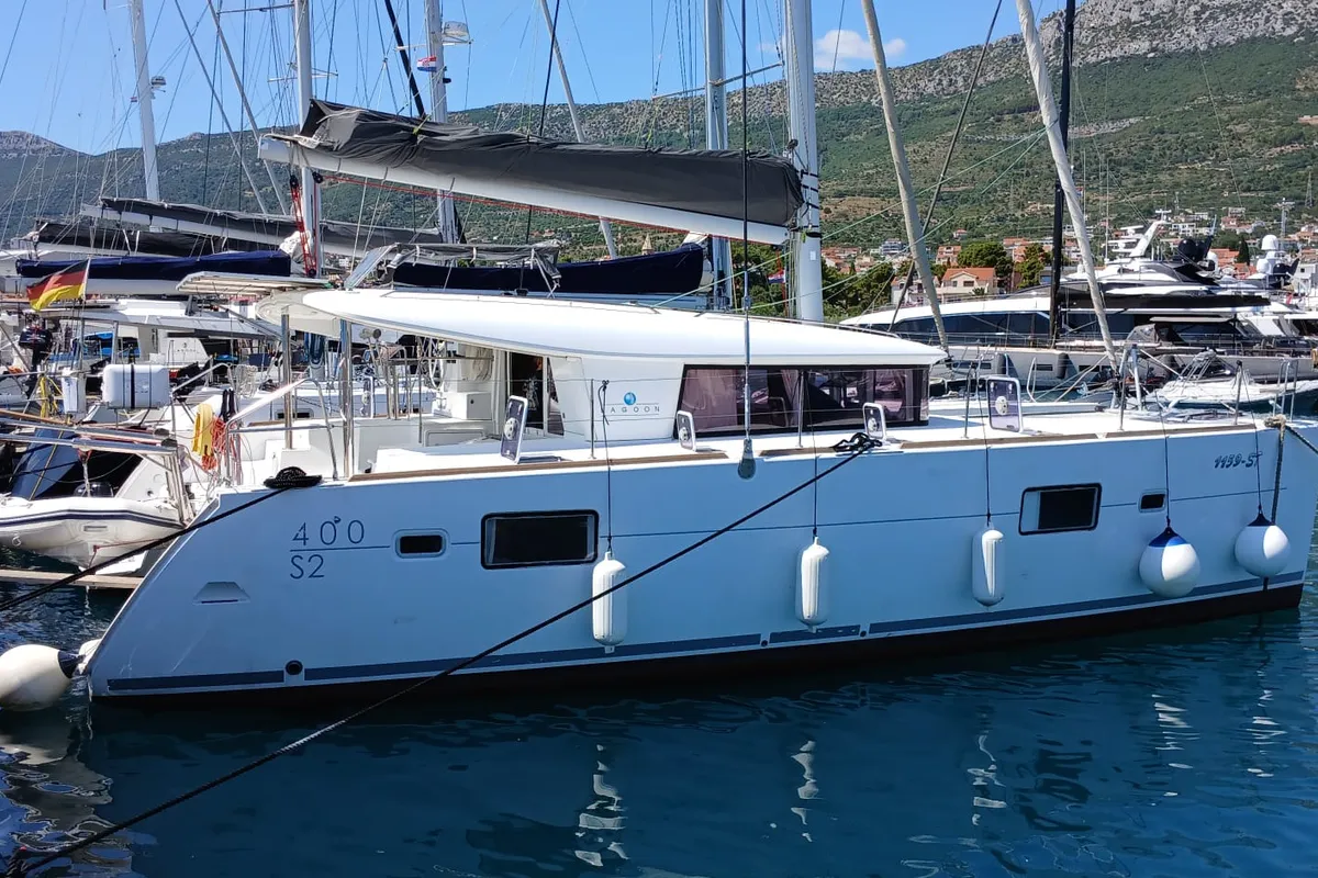 Exterior view of Ana, a Lagoon 400 S2 catamaran at Grad Kaštela, Croatia