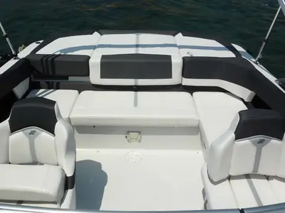 Deck of Black Pearl, a Four Winns H210 motorboat at Tribunj, Croatia