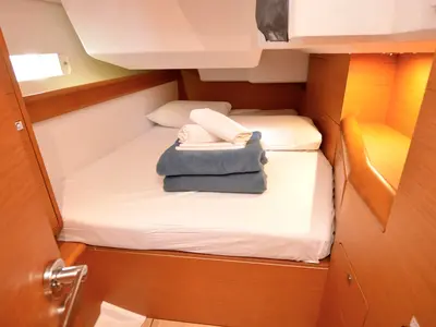 Cabin on Black Kiss, a Jeanneau Sun Odyssey 479 sailboat at Dubrovnik, Croatia