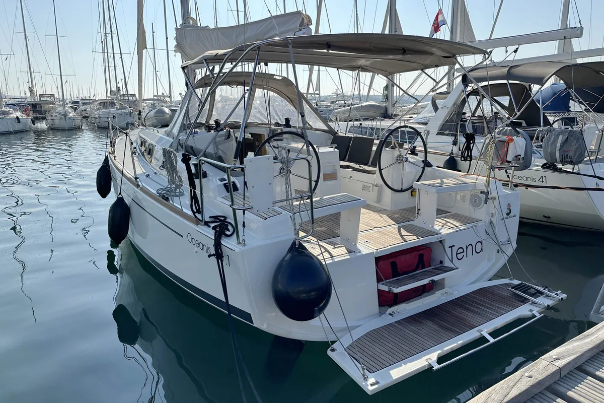 Cockpit of Tena, a Beneteau Oceanis 38.1 sailboat at Punat, Croatia
