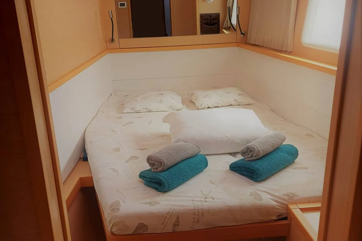 Cabin on Nathalie, a Lagoon 450 S catamaran at Split, Croatia