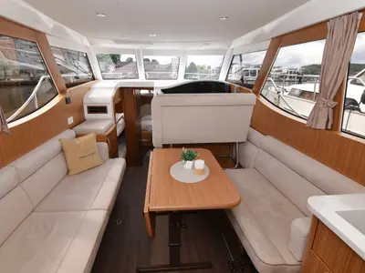 Salon of Dalen, a Greenline 33 motor yacht at Porsgrunn, Norway