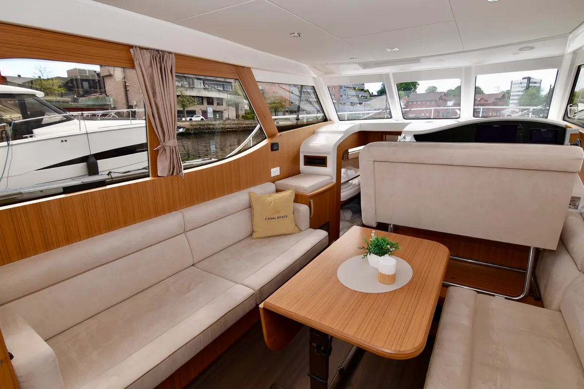 Salon of Dalen, a Greenline 33 motor yacht at Porsgrunn, Norway