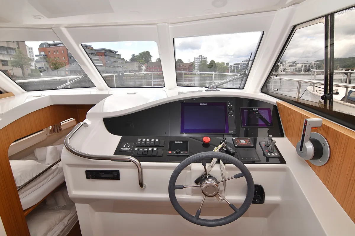 Cockpit of Dalen, a Greenline 33 motor yacht at Porsgrunn, Norway
