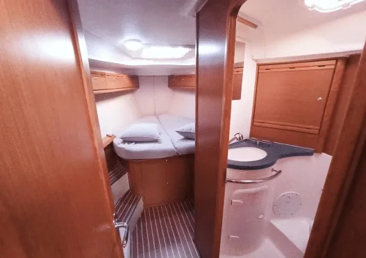 Cabin on Santana, a Bavaria Cruiser 40 sailboat at Volos, Greece