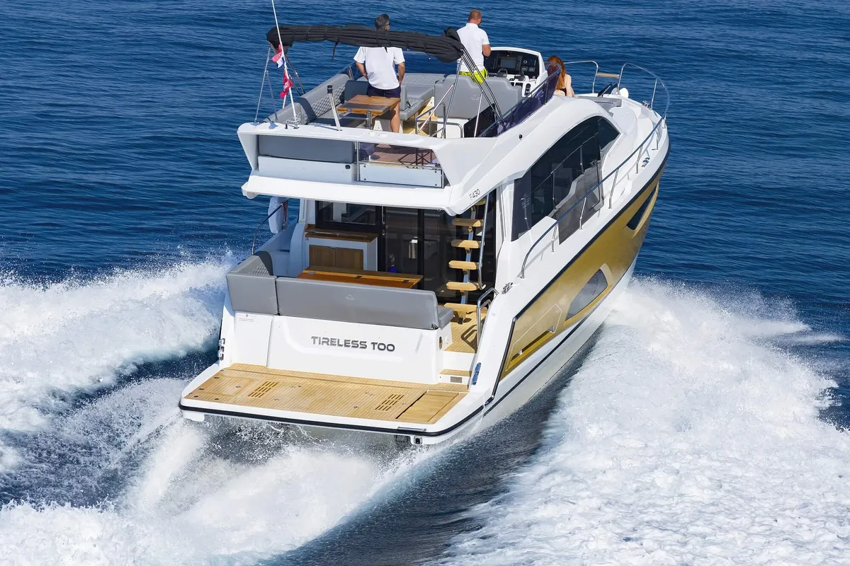 Tireless Too, a Sealine F430 motor yacht at Grad Kaštela, Croatia