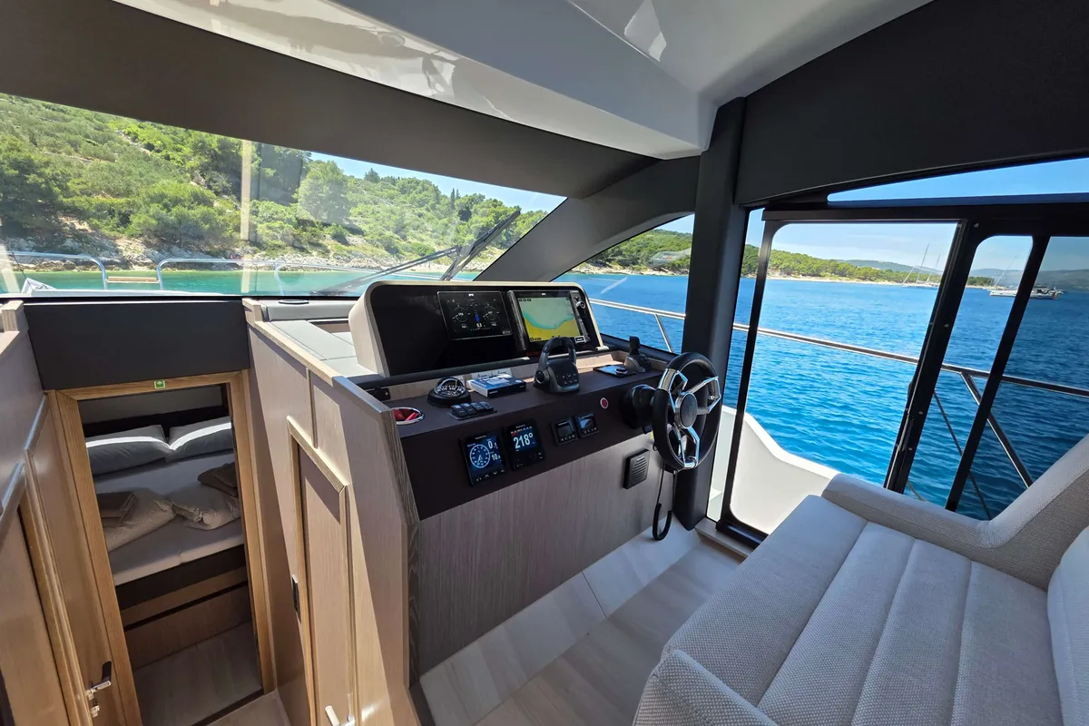Tireless Too, a Sealine F430 motor yacht at Grad Kaštela, Croatia