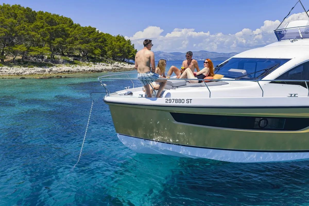 Tireless Too, a Sealine F430 motor yacht at Grad Kaštela, Croatia